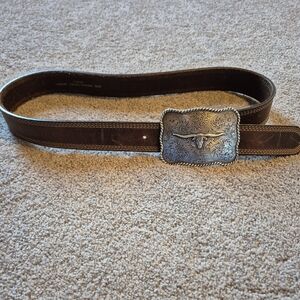 Nocona 32 Mens Longhorn Cow Metal Silvertone Belt Buckle Genuine Leather Belt